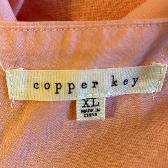 NWT Copper Key Romper Junior’s Size XL Eyelet Peach / Pink Spaghetti Straps - Picture 9 of 13